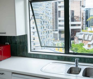 Smart City Fringe One-Bed - Grafton Convenience + Comfort - Photo 3