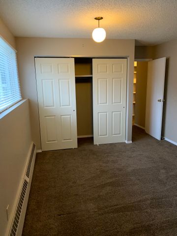 31 Bennett Street, ( 1 bedroom, Banyon ) Red Deer – Immediate Possession - Photo 2