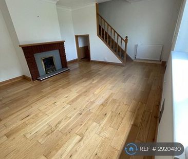3 bedroom terraced house to rent - Photo 3