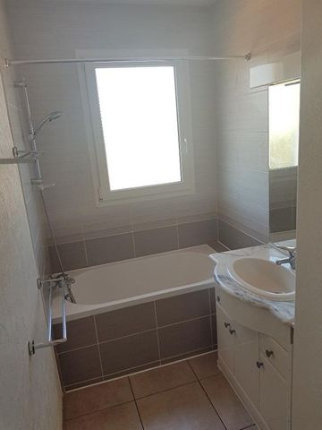 Location appartement 4 pièces, 91.51m², Rochefort - Photo 5