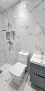 Studio Flat, Ashurst Drive, IG6 - Photo 4