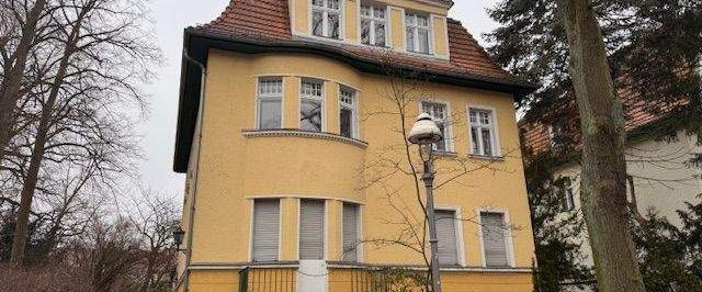 Schöne helle Altbauwohnung in Jugend-/ Landhausstil Villa - Foto 1