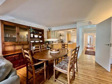 3 bedroom flat to rent - Photo 4