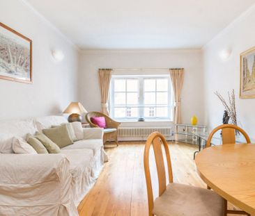 Shorts Gardens, Covent Garden, WC2H - Photo 1