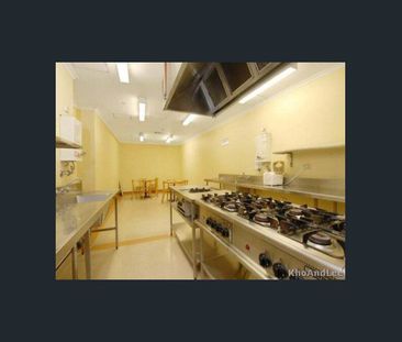 RENOVATED FURNISHED LOFT IN PRIME LOCATION! - Photo 4