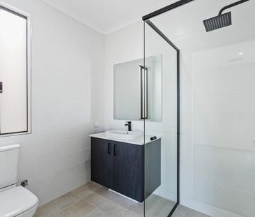 73 Majorelle Way, Karnup - Photo 6