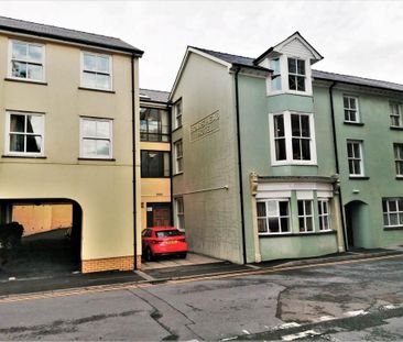 6 bedroom house to rent - Photo 1