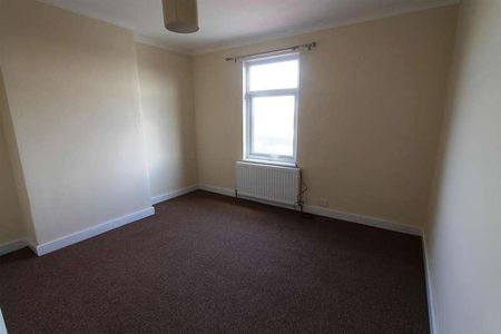 Snydale Road, Cudworth, Barnsley, S72 - Photo 3