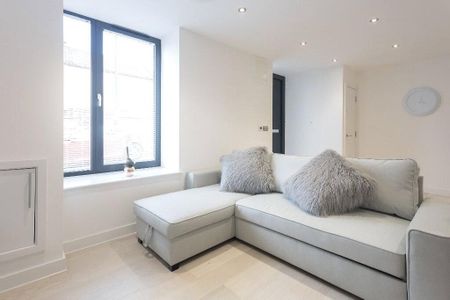 2 bedroom flat to rent - Photo 2