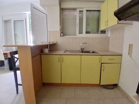 Studio/Γκαρσονιέρα για ενοικίαση Αμπελόκηποι (Πάτρα) - Φωτογραφία 5