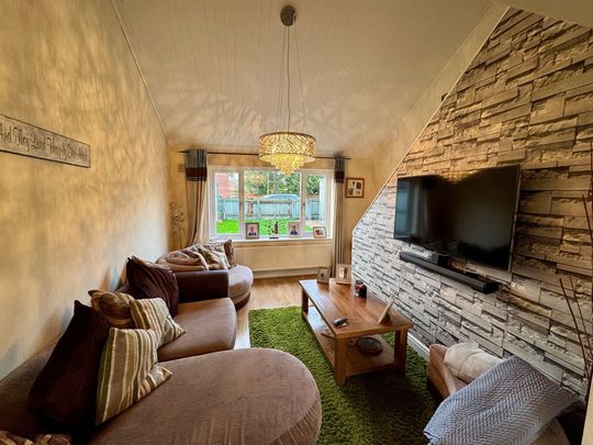 Jubilee Close, Brandon, Weeting - Photo 1