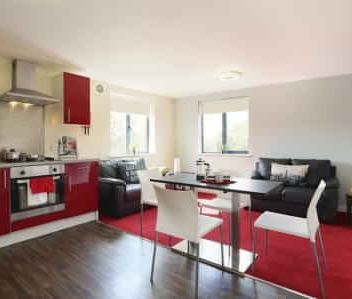 Deluxe En-Suite Tallis Court - Photo 5