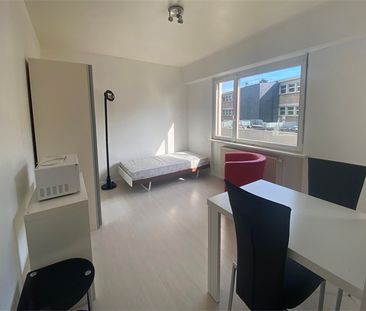 Location Appartement 1 pièce 20m² - Photo 2