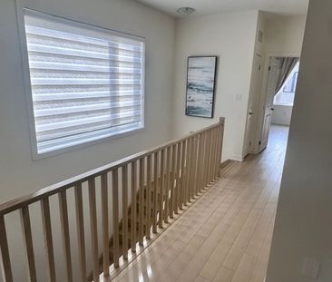 For Lease - 125 Farooq Boulevard, Vaughan, Ontario - Photo 1