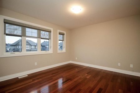 For Lease - 141 Highbury Park Drive, Barrhaven, Ontario - Photo 2