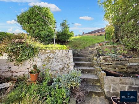 3 bedroom semi-detached house to rent - Photo 5