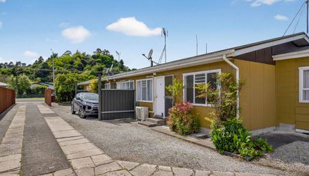 Modern & Move-In Ready on Ormond Road - Photo 2