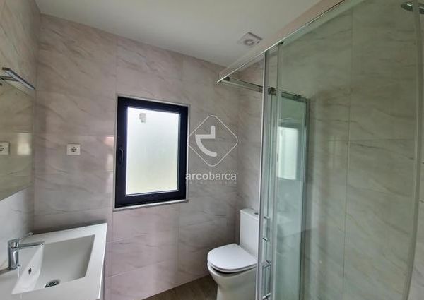 Andar Moradia T2 em Viana Do Castelo