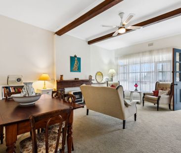 32 Ozone St, Victor Harbor SA 5211 - House For Rent | Domain - Photo 3