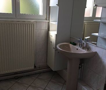 Location Appartement 2 pièces 50m² - Photo 2