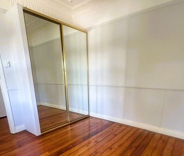 Charming Federation Home in a Quiet, Leafy Location - Photo 1