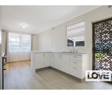 10 Maple St, Cardiff, NSW, 2285 - Photo 4