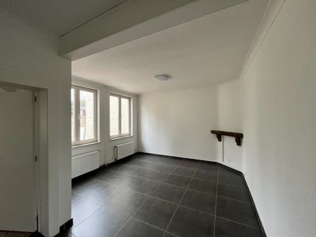 Instapklare woning met 3 slaapkamers en tuin in Genk. - Foto 5