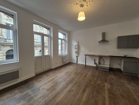 Location Appartement 2 pièces 36m² CAMBRAI 59400 - Photo 5