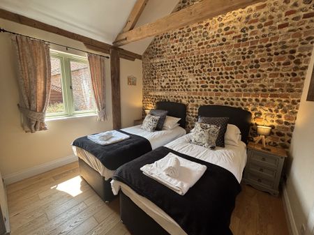 Manor Farm Road, North Walsham, Witton - Photo 2