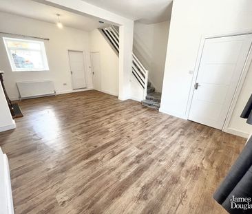 Robert street, Ynysbwl - Photo 1