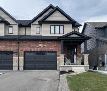 For Lease - 135 Woodberry Crescent, Woolwich, Ontario - Photo 5