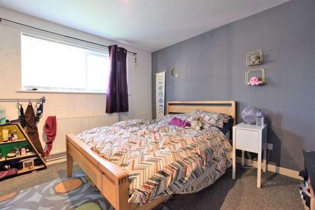 Argosy Avenue, Blackpool, FY3 - Photo 3