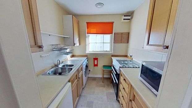 2 bedroom flat to rent - Photo 1