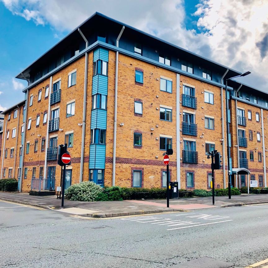 2 Bed Flat, Leadmill Court, S1 - Photo 1