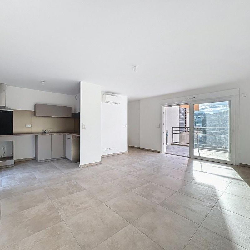 Location Appartement 3 pièces 67m² AJACCIO 20167 - Photo 1