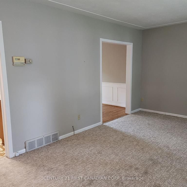 For Lease - 711 Algoma Avenue Unit# Main level, London North, Ontario - Photo 1