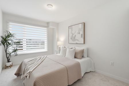 For Lease - 3425 Ridgeway Drive Unit# 10, Mississauga, Ontario - Photo 2