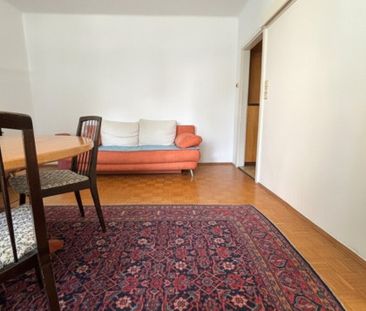 Gemütliche möbelierte 2-Zi-Wohnung mit Balkon, Parkplatz & Grünblic... - Foto 1