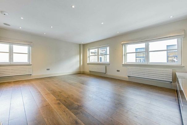 Parkshot, Richmond, TW9 - Photo 1