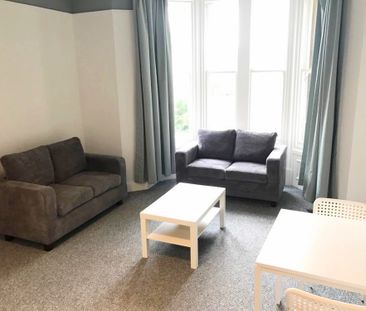 Flat 1, 46 Headingley Lane, LS6 2EL, Leeds - Photo 1