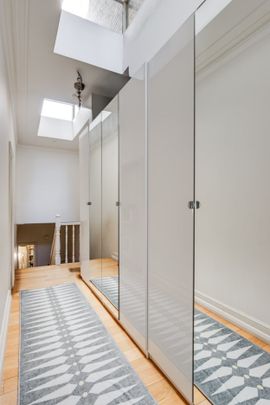 Clifton Gardens, Maida Vale, London, W9 - Photo 1