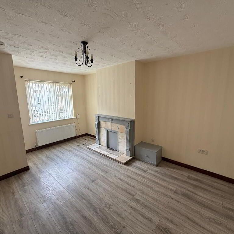 55 Princes Street, Lurgan, BT67 9DD - Photo 1