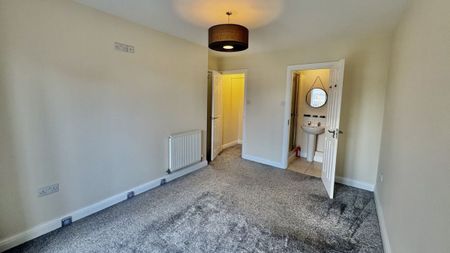 Poplars Grove, Lincoln - Photo 3