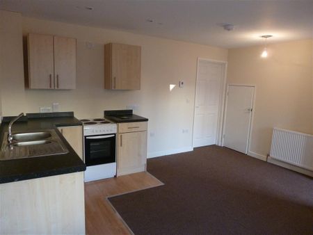 1 bedroom flat to rent - Photo 2