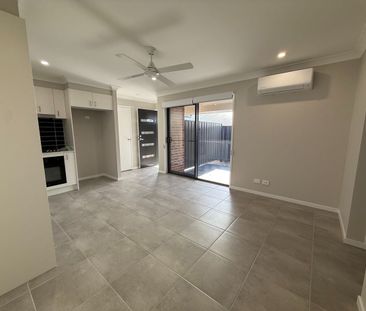 2/14 Silver Gum Cct, Edgeworth, NSW 2285 - Photo 2