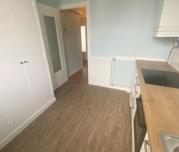 Location Appartement 2 pièces 46m² - Photo 2