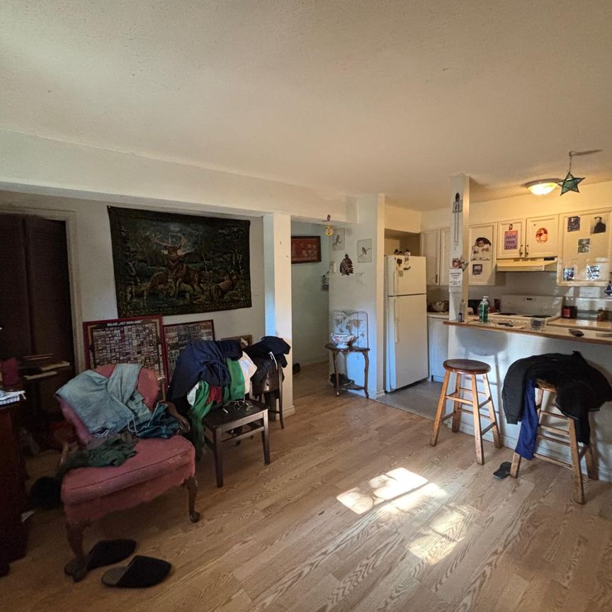 31 Florence Street - Photo 1