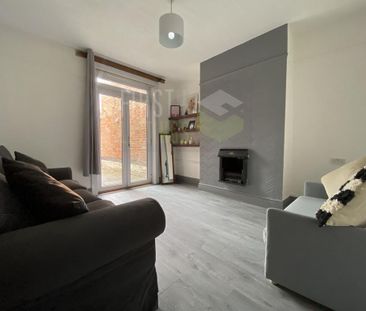 5 bedroom terraced house to rent - Photo 2