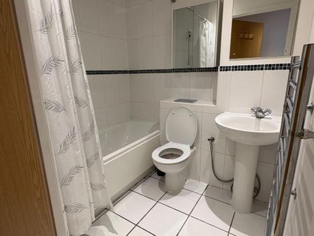 1 bedroom flat to rent - Photo 5