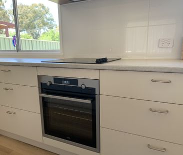 32 McKenzie St, Kambah, ACT 2902 - Photo 6